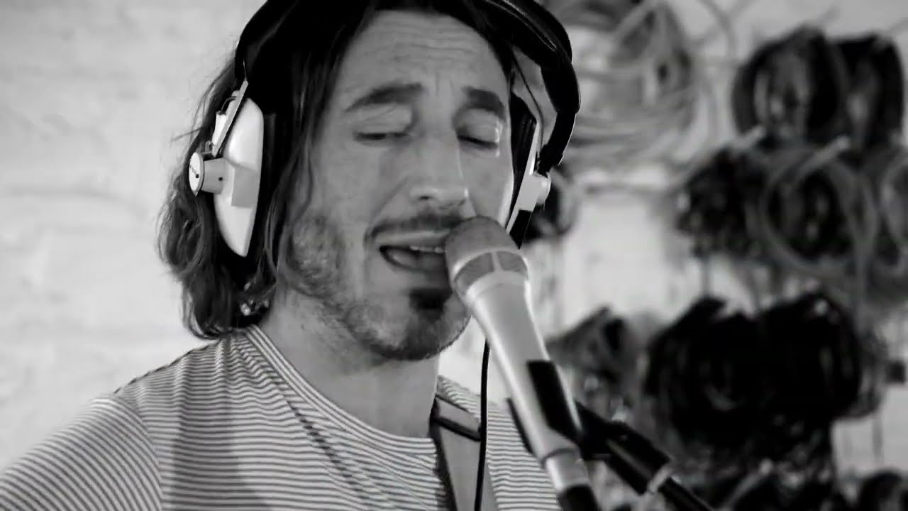 Wille and the Bandits | GOOD STUFF | Official Music Video