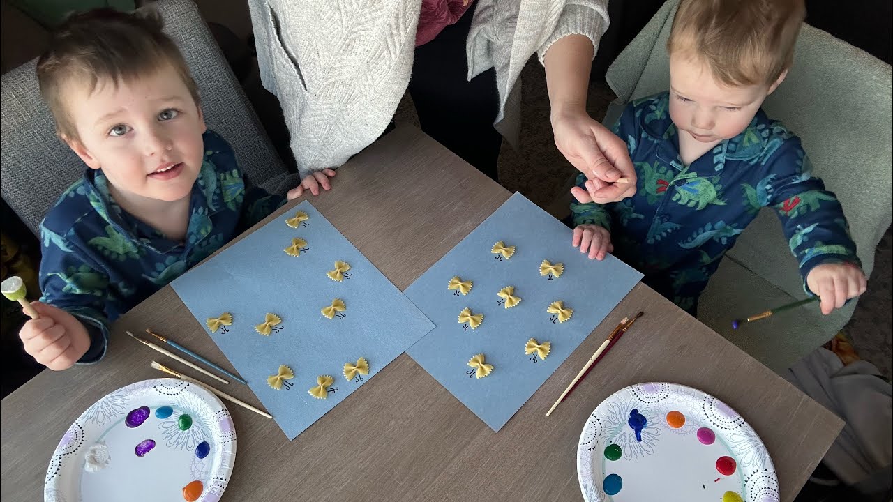 Butterfly craft with littles! 