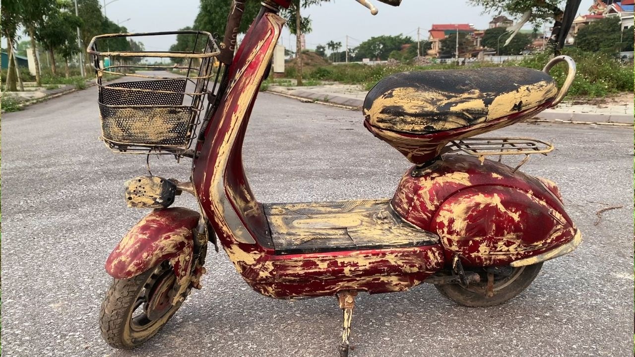 FULL Restoration Abandoned Old Rusty and Rotten Electric Bike from Construction Waste Yard