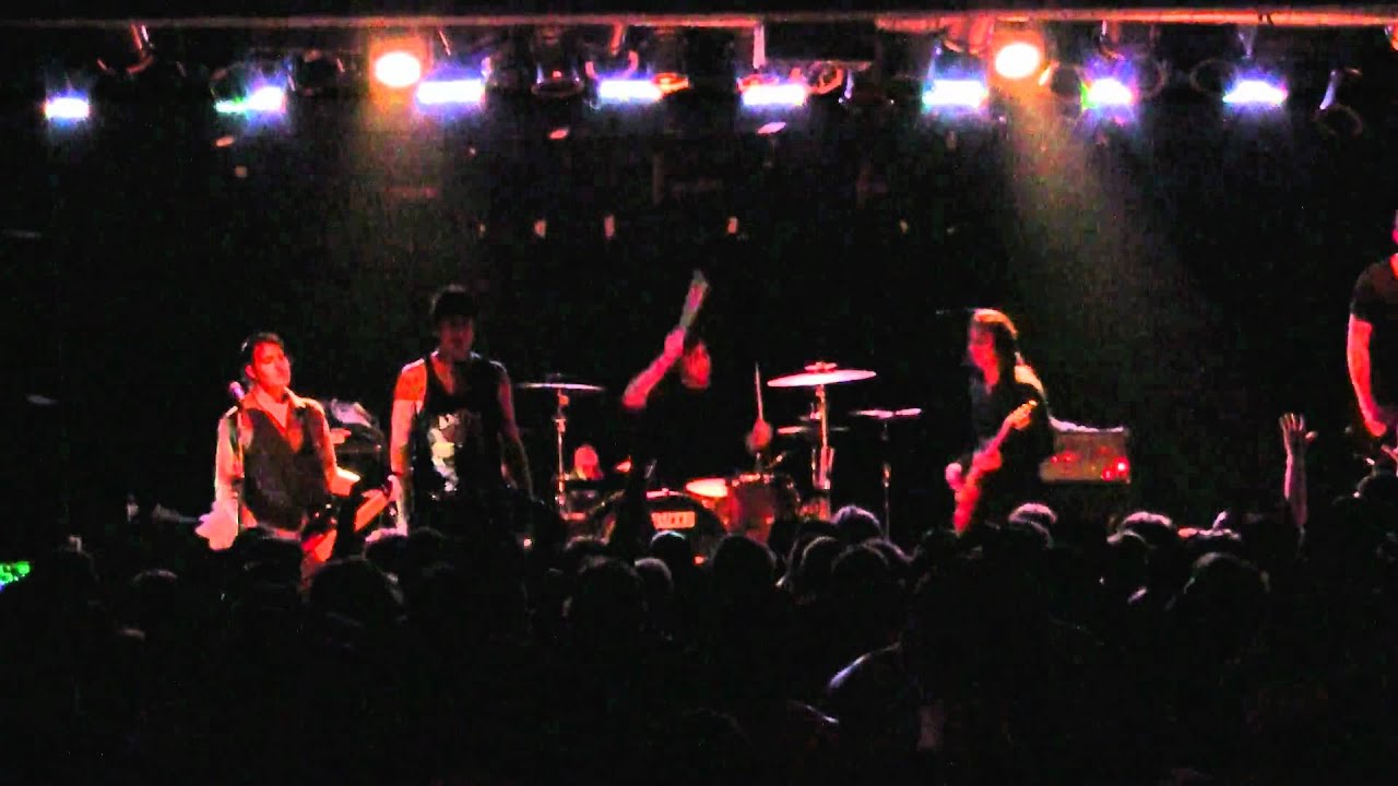 2011.04.09 Of Mice & Men - Seven Thousand Miles For What? (Live in Chicago, IL)
