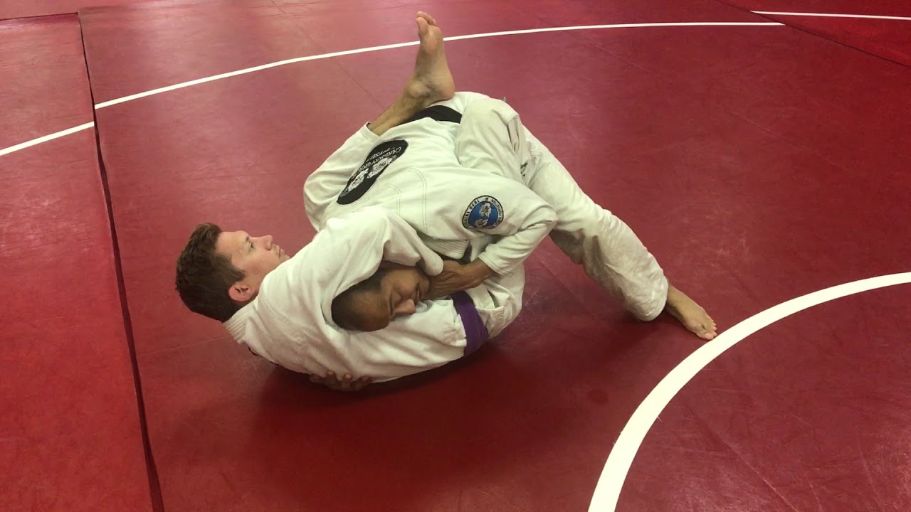 25f Defense   Escapes Arm In Guillotine