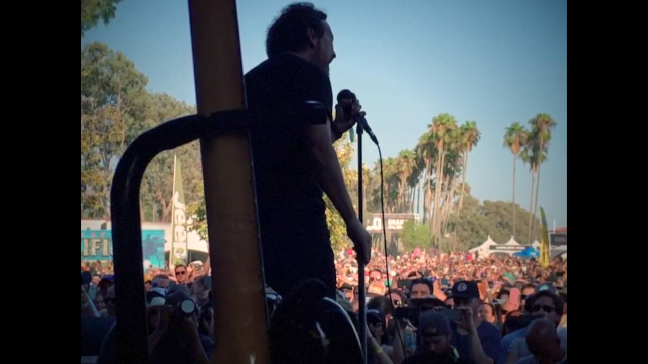 Jack Irons w/Eddie Vedder - 