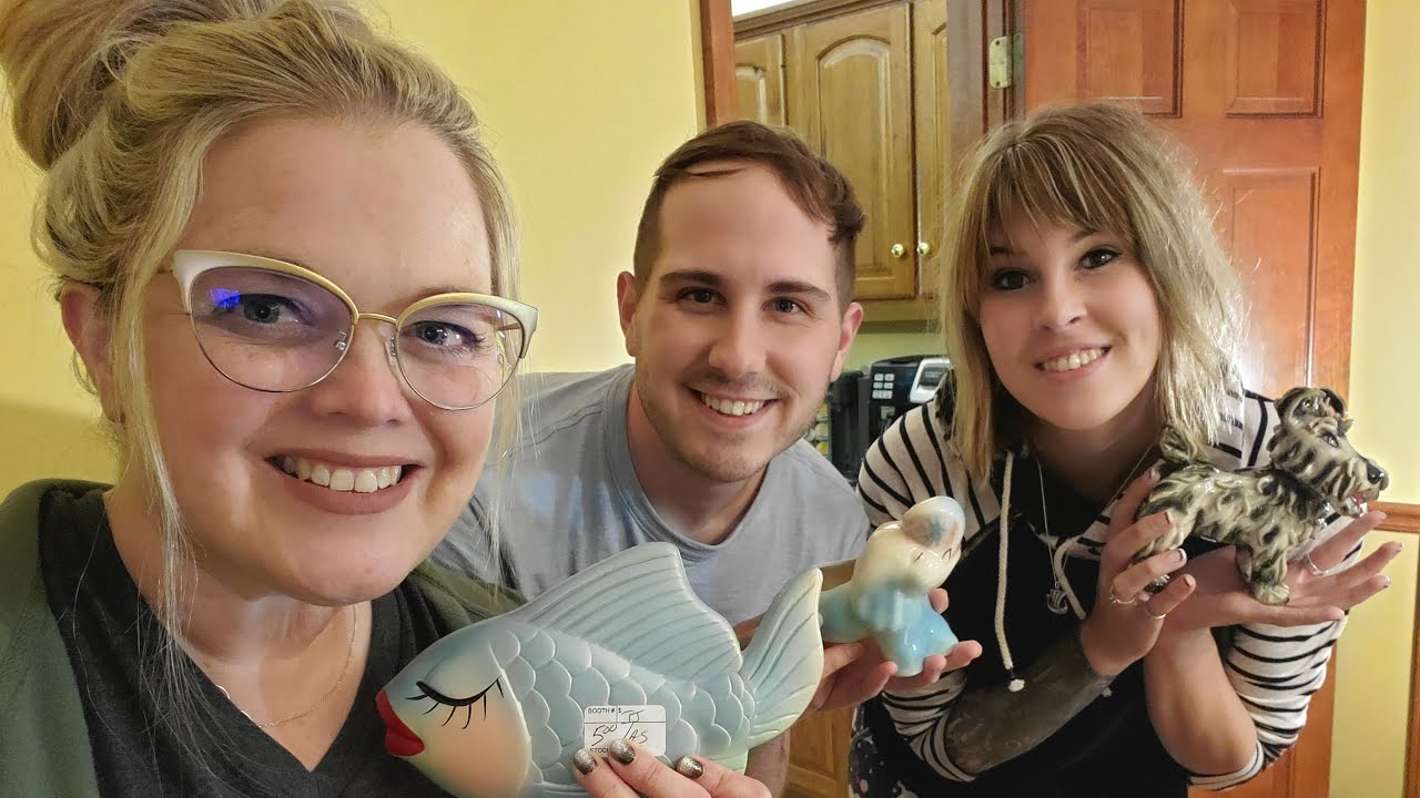 Live Flea Market Haul W/Crazy Lamp Lady and Real Nifty Vintage!