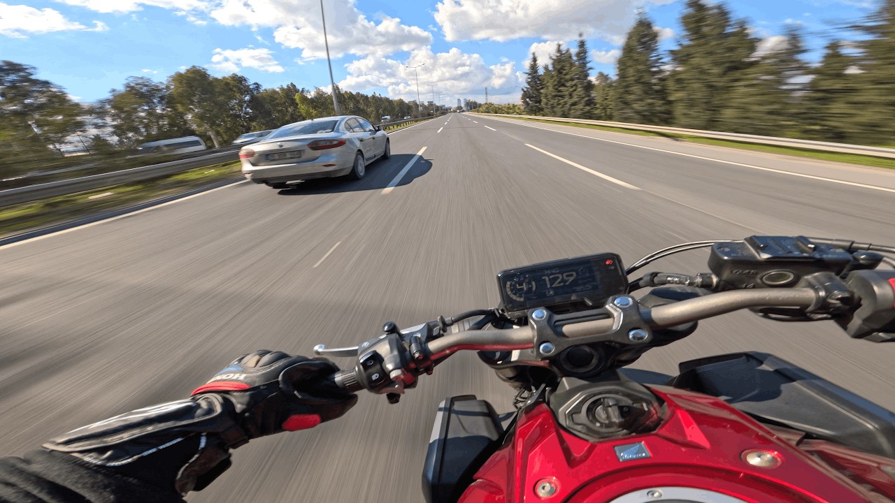 Honda CB650R POV | Akrapovic Exhaust Pure Sound - Quickshifter🔥[4K]