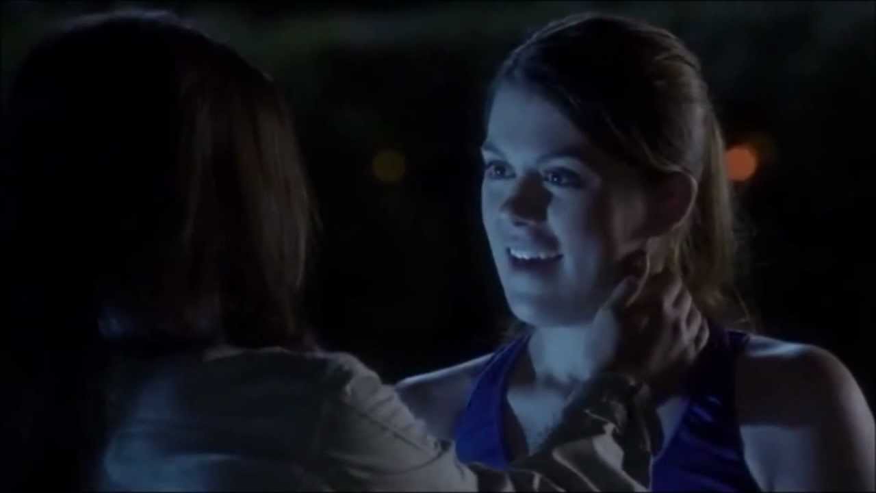 PLL 3X08 Stolen Kisses - Emily and Paige Kissed