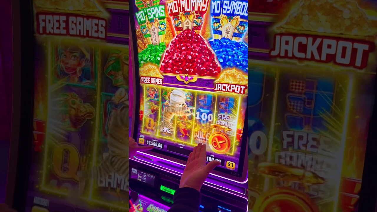 WE GOT A BIG ONE! #gambling #casino #money #comedy #slots