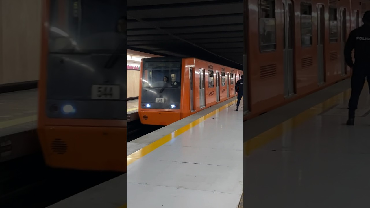 CAF NE-92 &Uacute;LTIMAS VUELTAS #train #metro #ne92 #trainspotting #trainspotter #metrocdmx #linea1