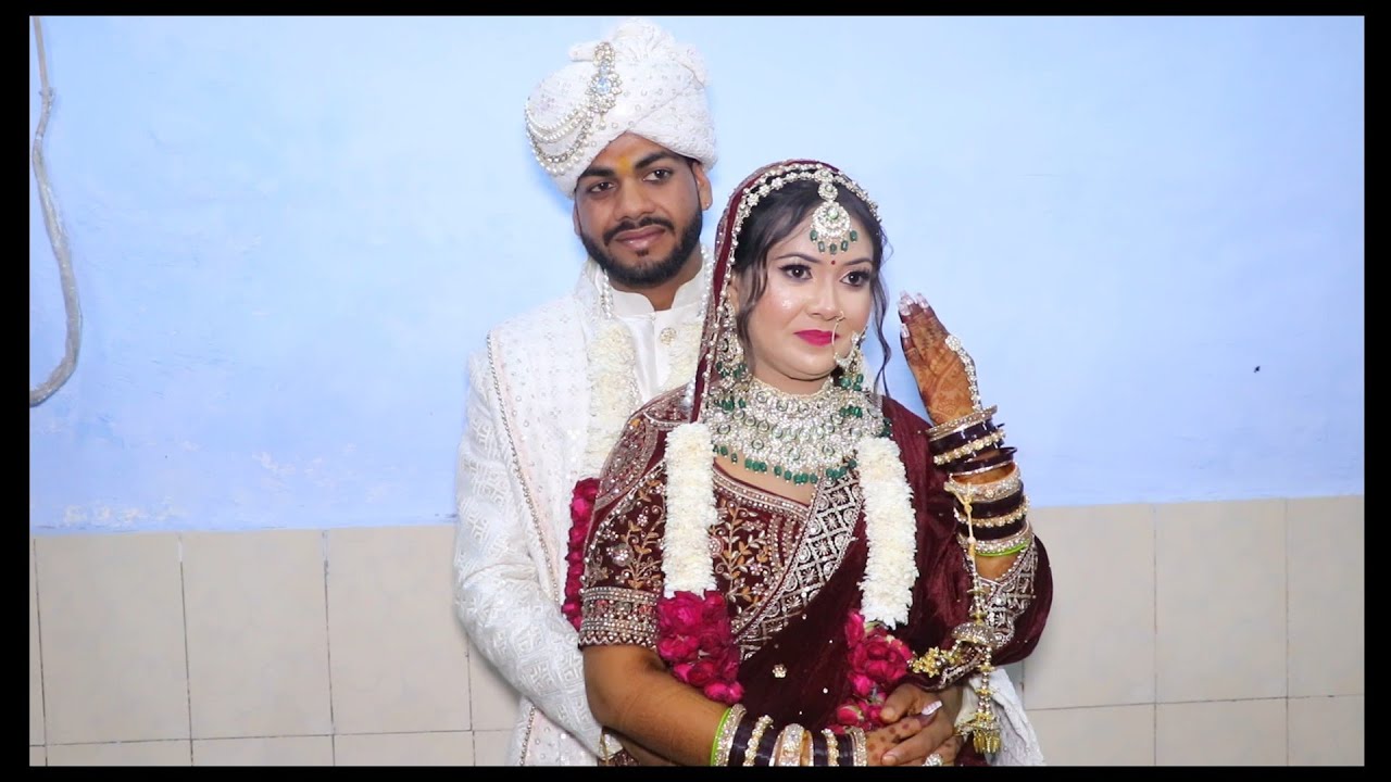 Gaurav wife Pooja Anil studio 