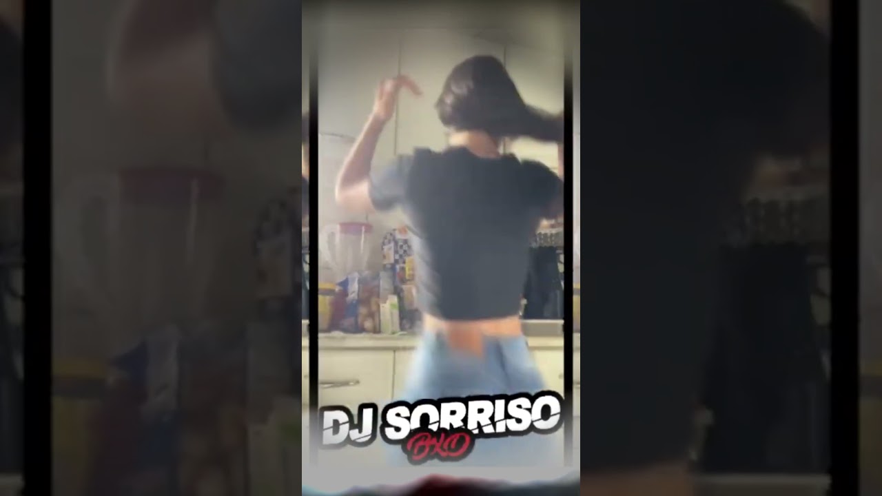 MC ROBA CENA - DEIXA O CORPO BALANÇA (DJ SORRISO BXD) FUNK TIK TOK 2025 -  AFROBEAT