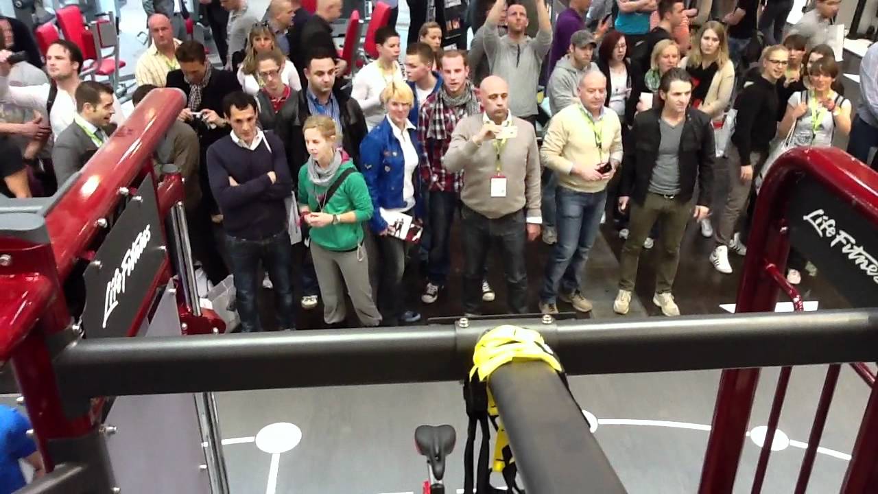 Life Fitness Synrgy360 Demo at FIBO 2012 (Aerial View)