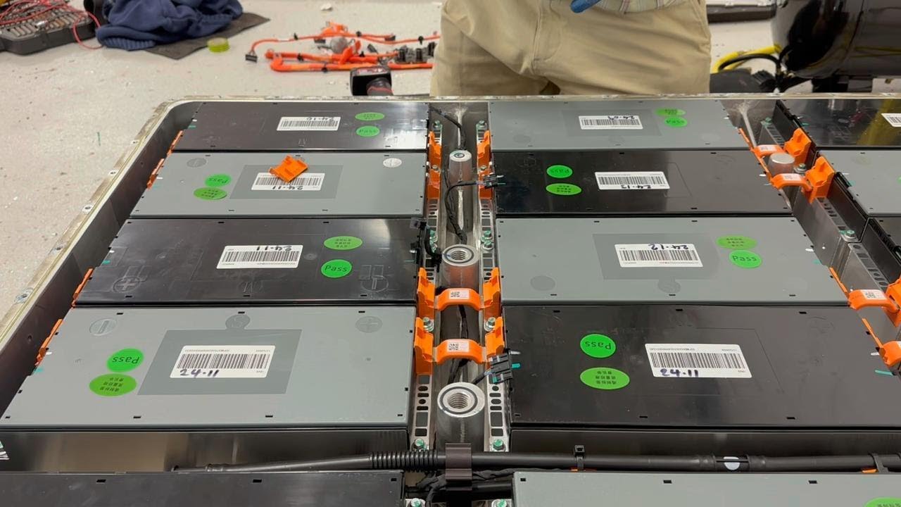 2019 MG ZS EV battery disassembly.