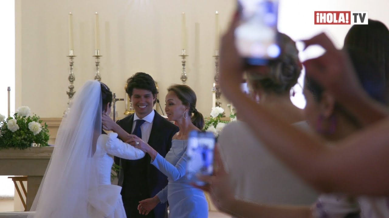 Isabel Preysler ejerce de madrina en la boda de su sobrino Álvaro Castillejo | ¡HOLA! TV