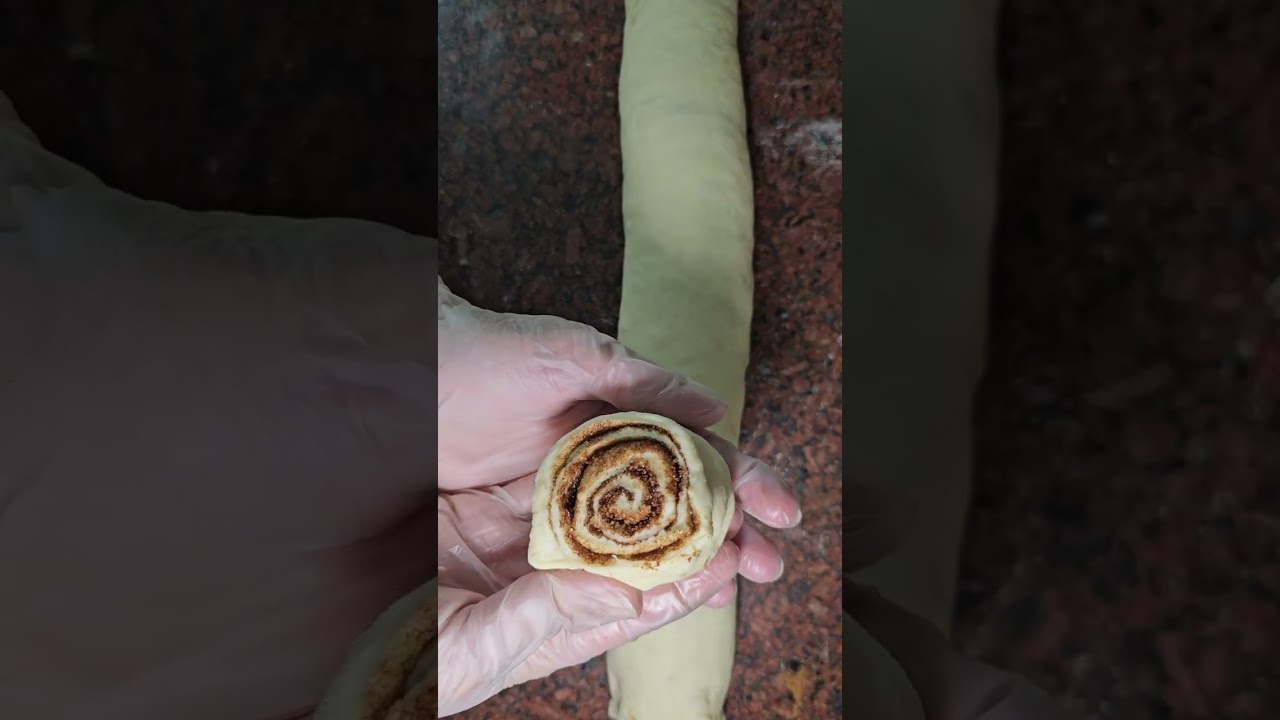 سينابون بيتي هش وناعم بالصوص الأبيض والكراميل – خطوة بخطوة بنجاح مضمون!