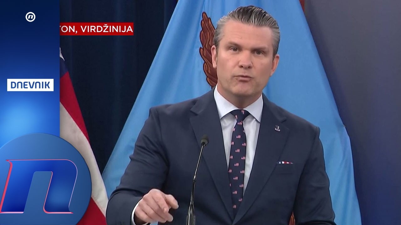 Amerika tvrdi -  Hamnei 