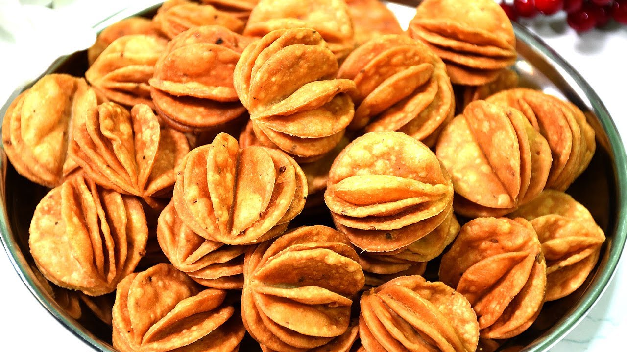 மைதா இல்லாமலா 1  கப் கோதுமை மாவு வைத்து மொறு மொறு ஸ்னாக்ஸ் ரெடி-Crispy Wheat flour Snacks in 10 Min