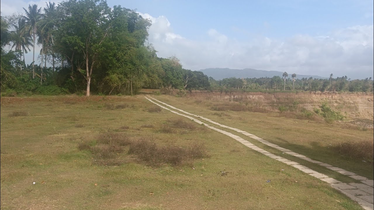 (P# 970) 1,000 sqms subdivided lot na may overlooking at mountain views sa Liliw, Laguna @ 1,500/sqm