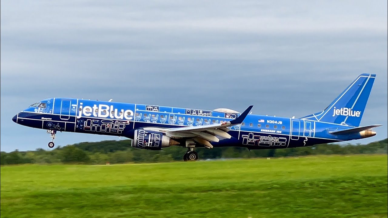Special livery night at Cleveland! JetBlue, American, Continental and more! Plane spotting 4K