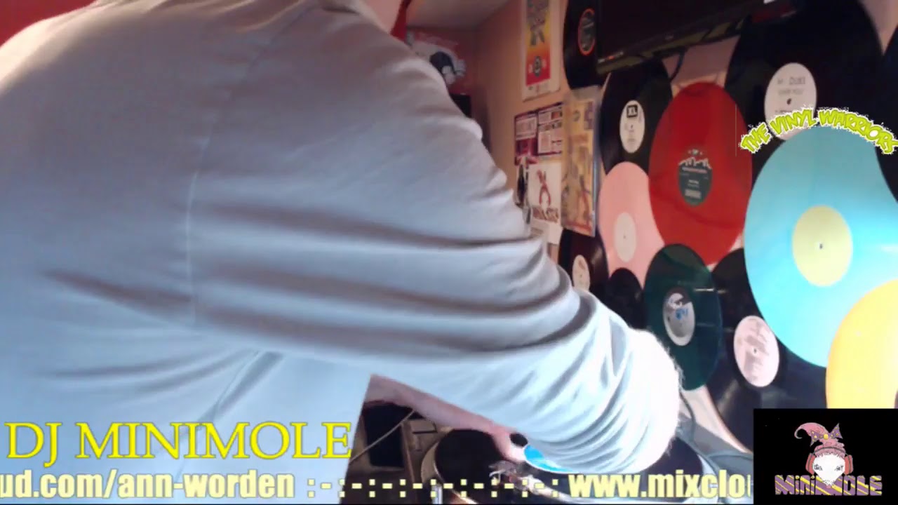 2 sets from dj EASYGROOVE & dj VERSATILE and MINIMOLE