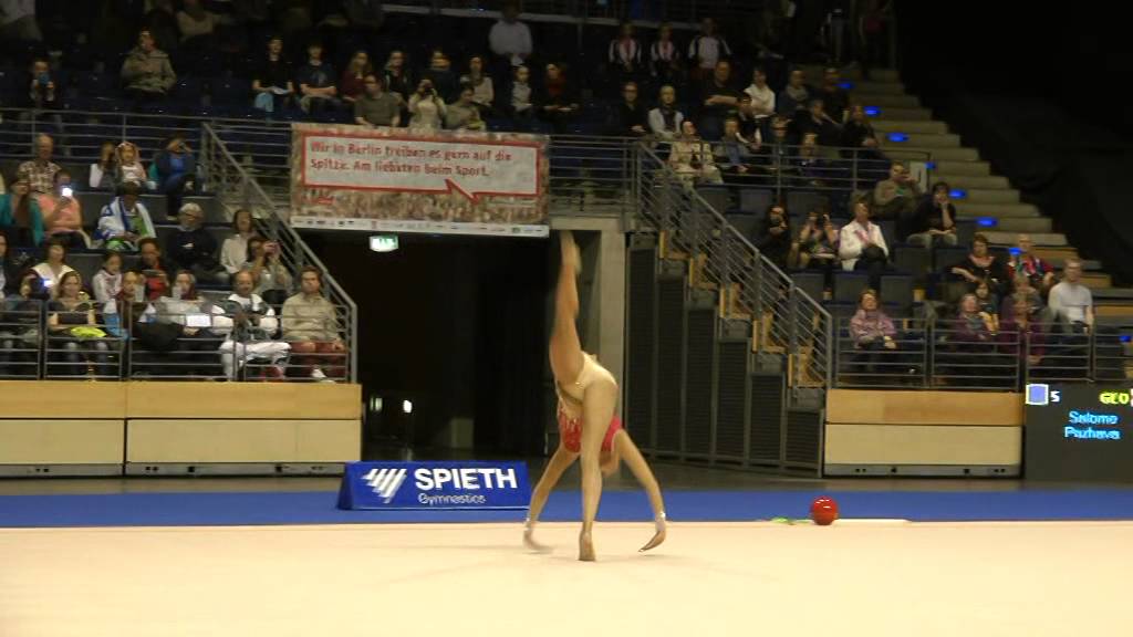 Berlin Masters 2015: Mehrkampf Ball - Margarita Mamun (RUS)
