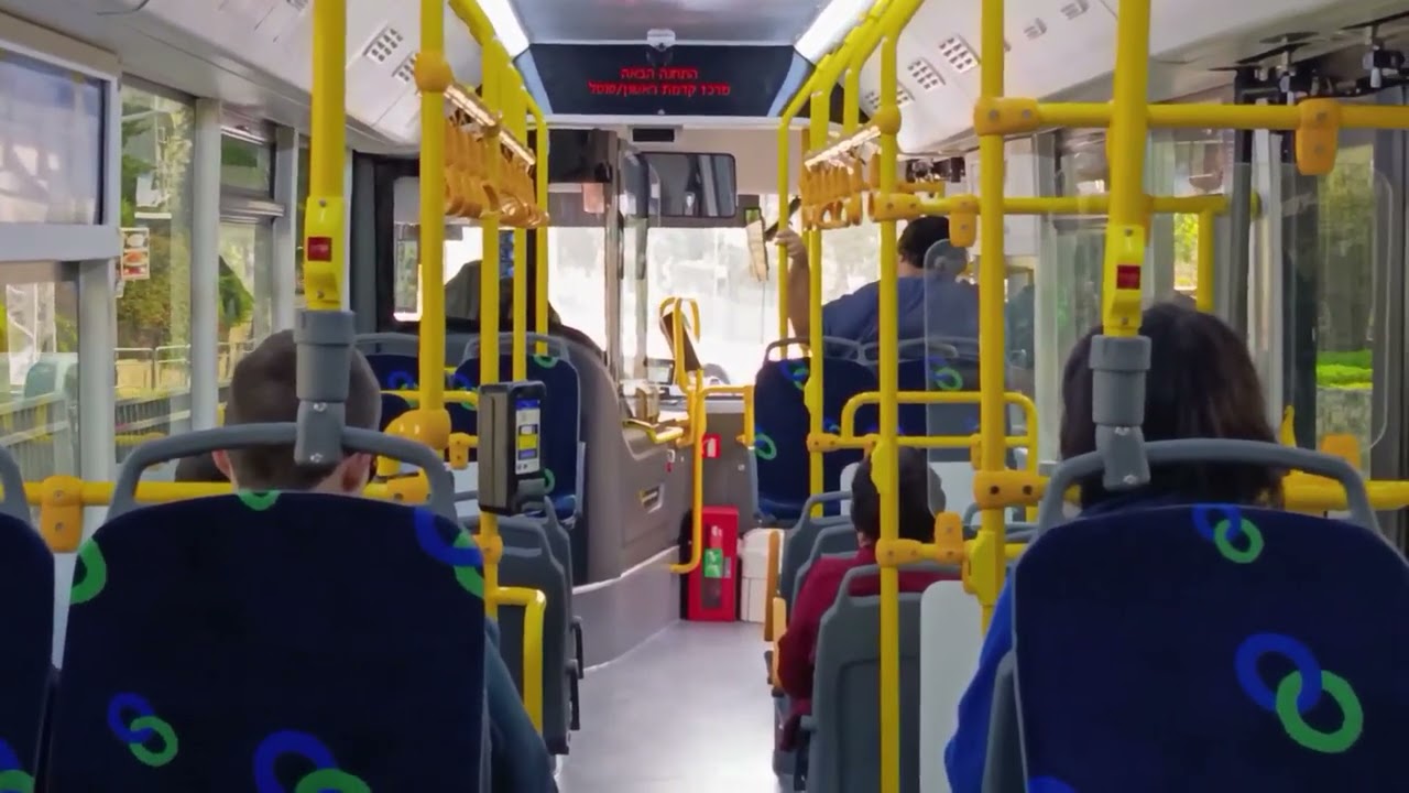 נסיעה בקו 85 של סופרבוס מראשון לציון לחולון בראשון לציון 