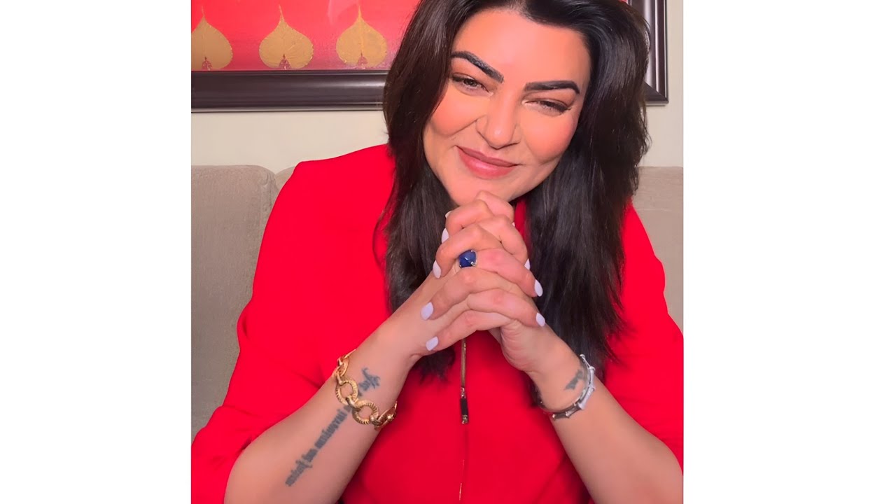 Susmita Sen instagram live