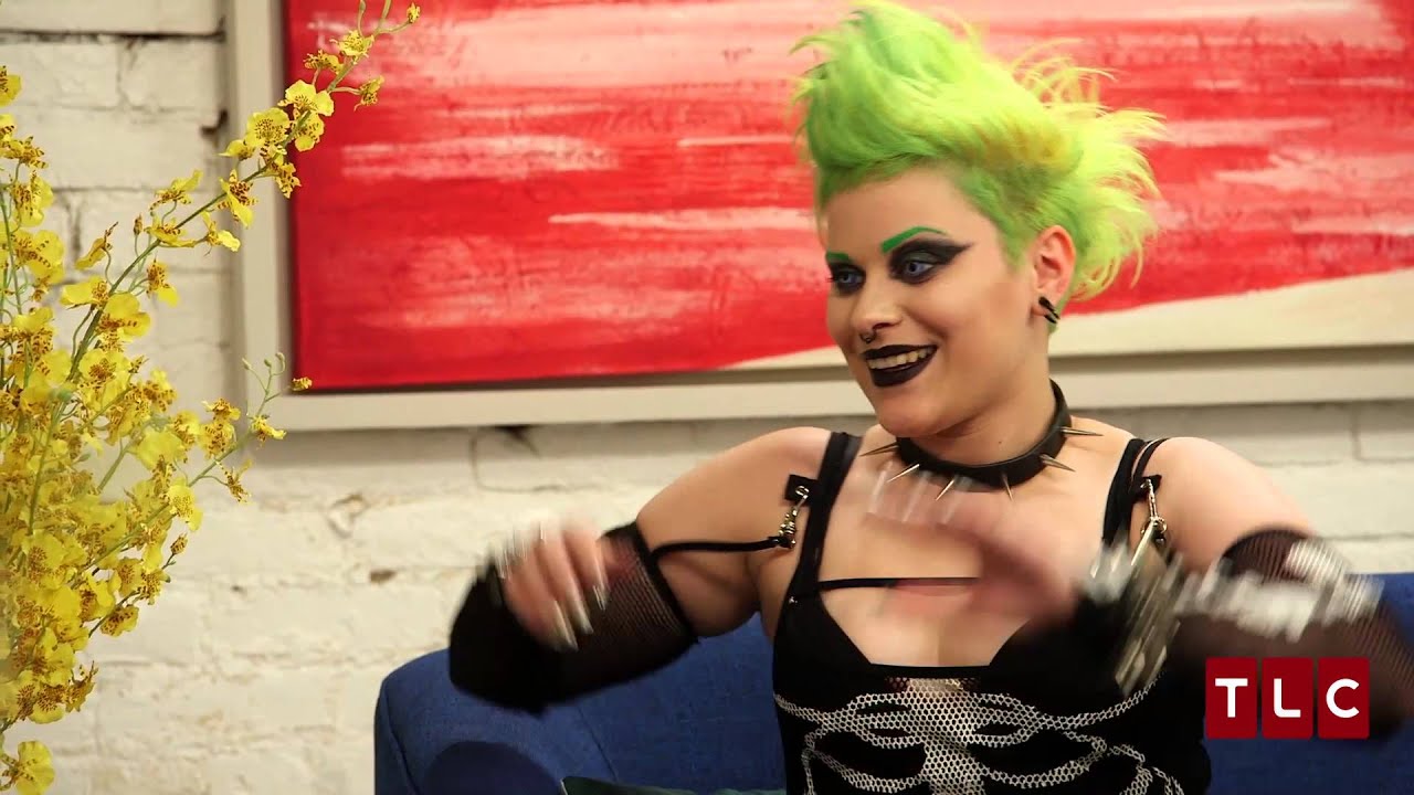 Ellie Is Completely Over the Top | Love, Lust or Run