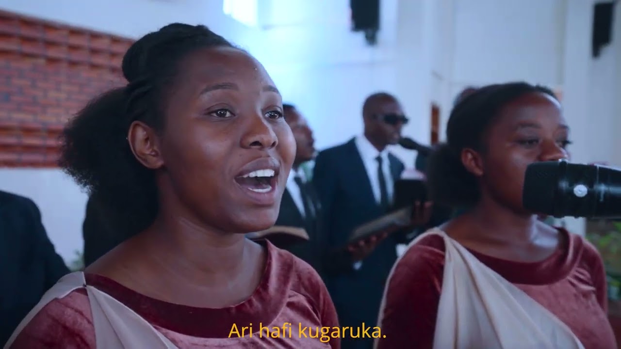 326.Dufit'Ibyiringiro by Cantate Domino choir SDA