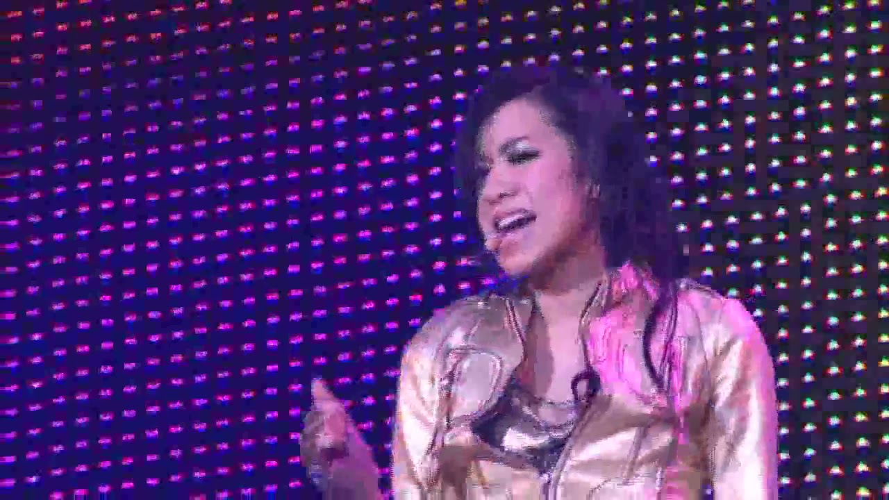 吳雨霏   Medley 一撃即中 不是校花 紅組加油 Control@Lady K Live 2008