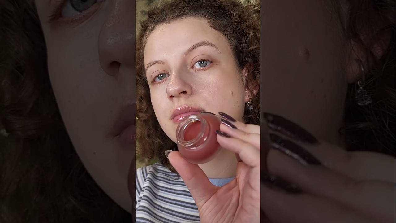 Тинт для губ и щек Kiko Hug Couture Cloud Tint 03 Cherry Blur ❤️