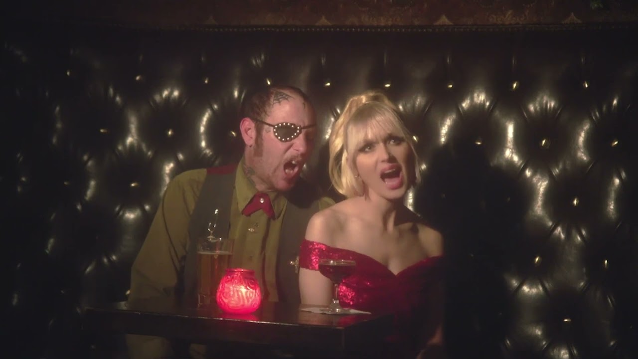 Kate Clover - These Boots Are Made For Walkin' (Featuring Warren Thomas)