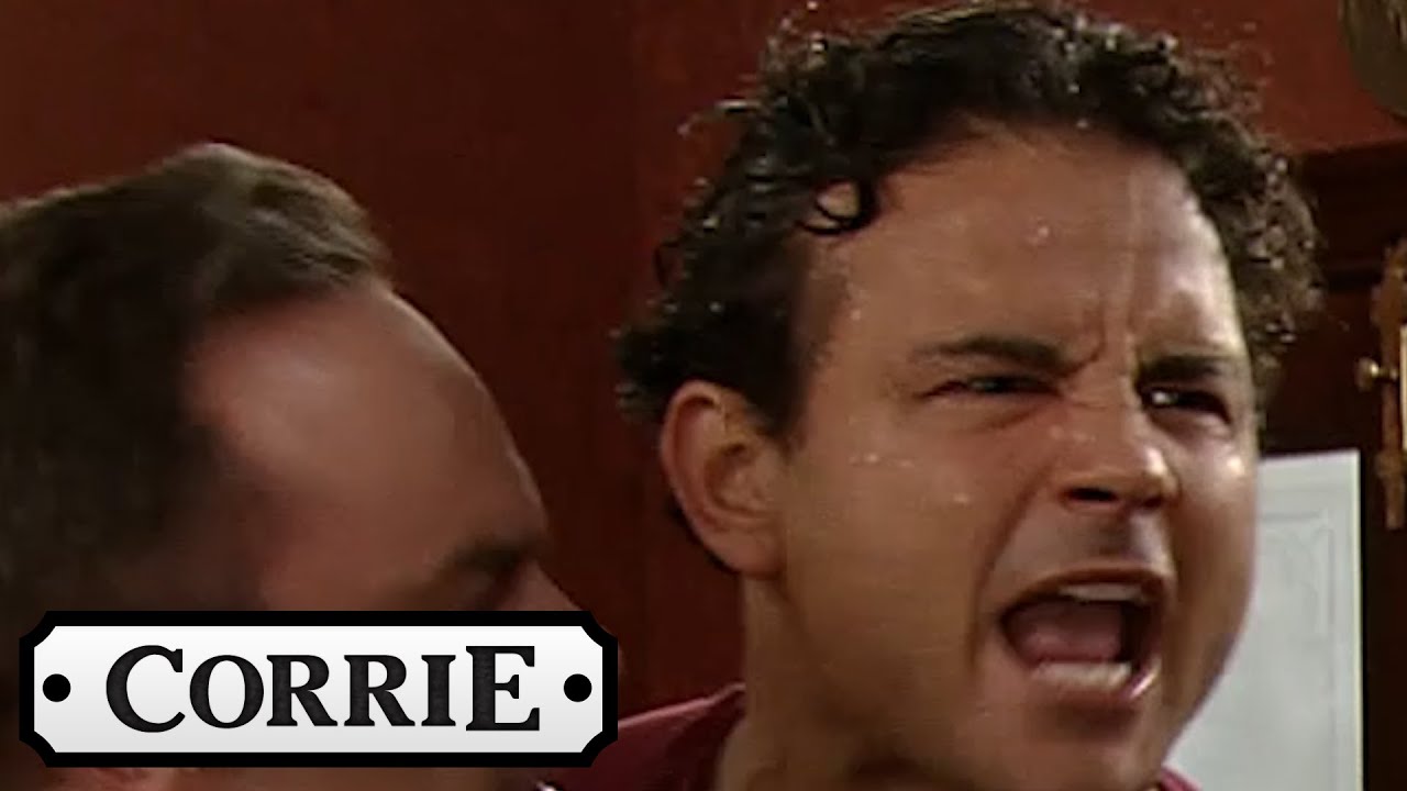 Coronation Street - Jason & Gemma Fight In The Rovers
