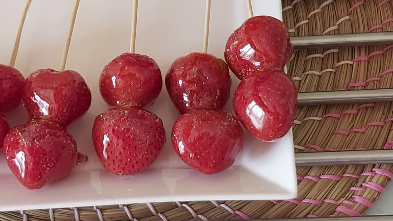 ÇİLEK ŞEKERİ(CAM GİBİ ŞEKERLE KAPLI)-TANGHULU -CANDIED STRAWBERRIES-MISIR ŞURUBU VE GIDA BOYASI YOK