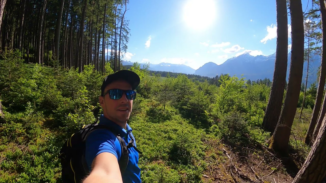 Solo Hike von Innsbruck über Ampass zum Herzsee in Aldrans