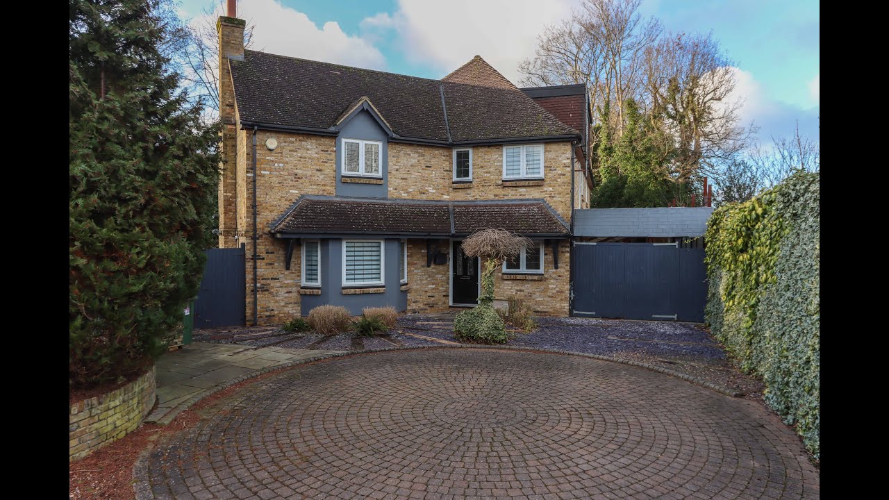 Manor Road, Nascot Wood