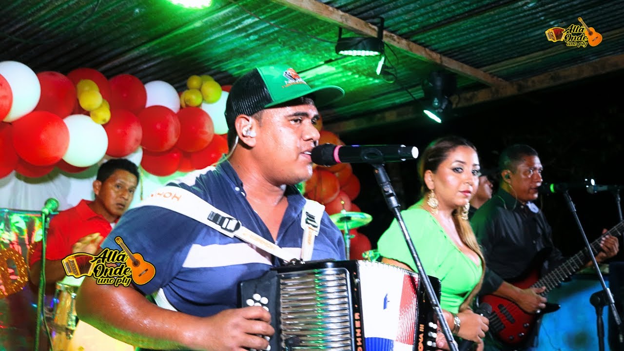 AHOGADO EN TUS RECUERDOS- EIVARD NAVARRO DESDE CIRICITO ARRIBA DE CAPIRA/Fiesta Hermanos medina