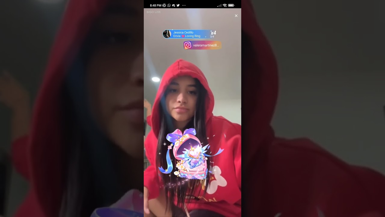 live de Yuleria y Catalix  💜🖤 🧡🖤      12/10/22   (es la única parte que pude grabar)