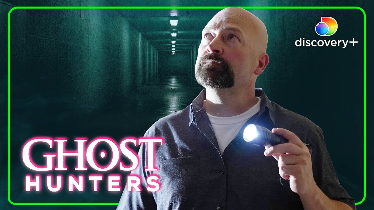 The Paranormal Prankster: Jason Hawes | Ghost Hunters | discovery+