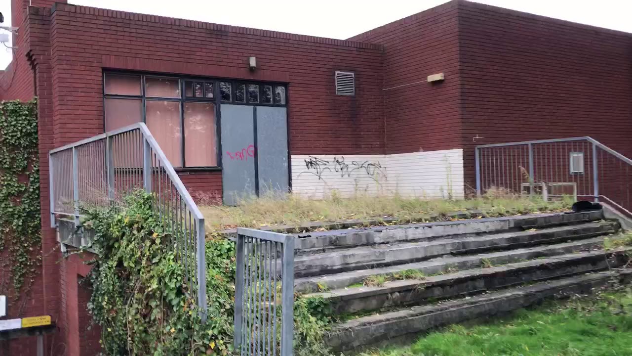 Basildon - South Essex College approach road and Sports Centre complex