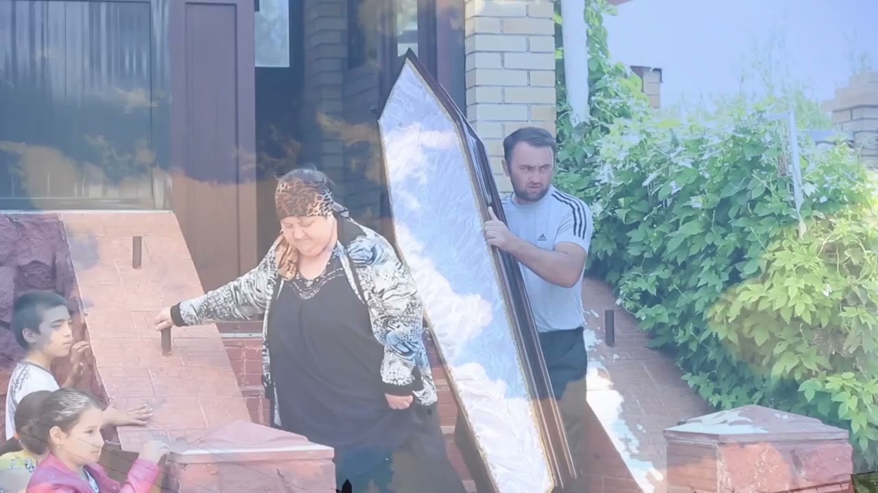 Видео с похорон Лаврентьева Александра Ивановича. 25.07.2015 год.