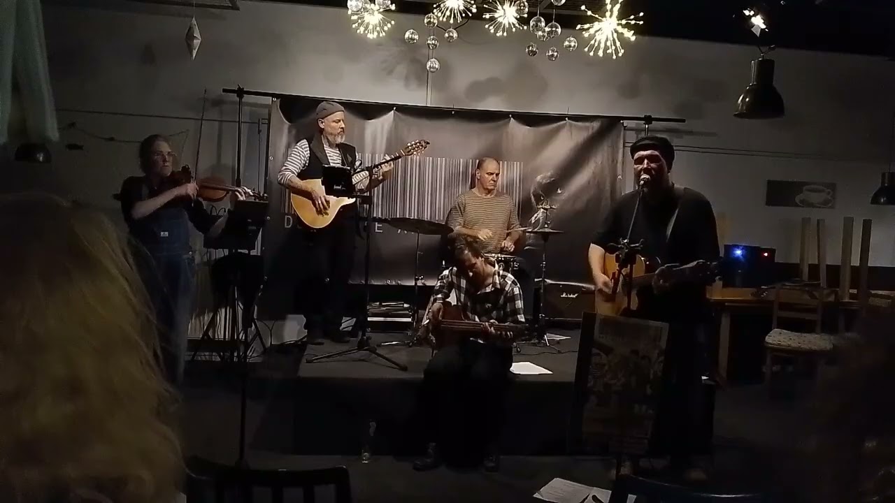 Der Krieg   -   Der Alte Affe Angst   -   Küstencafé Holm