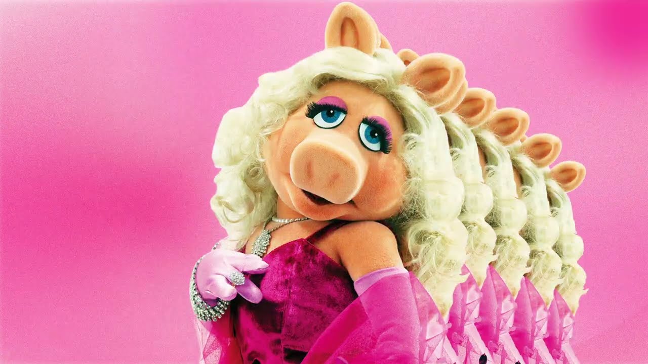 Oris ProPilot X Miss Piggy Edition