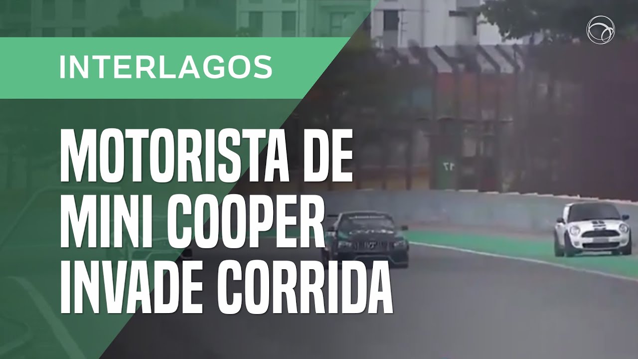 Motorista de Mini Cooper invade corrida em Interlagos por engano