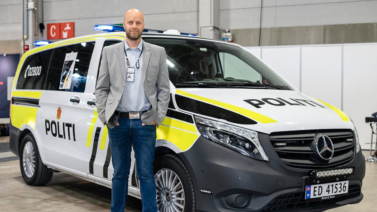 Politiet tester elbil