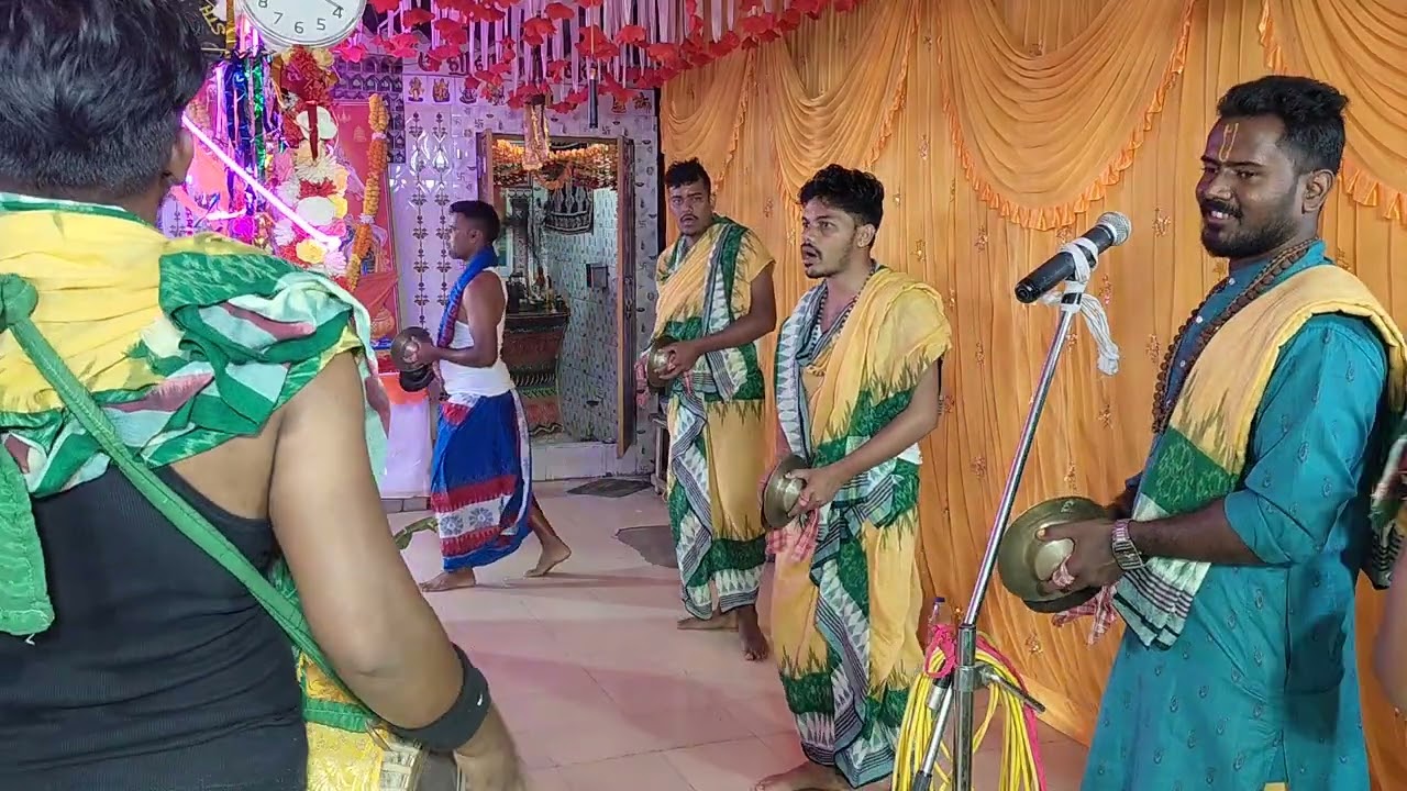 Hari Nama Mahamantra Kirtana Asta prahara Nama Jangya 🙏Chaka Akhi nadia kiritan mandala 🚩#RadheRadhe