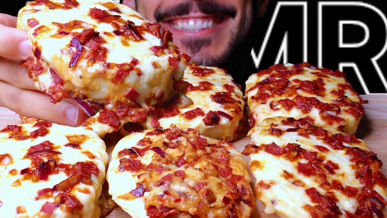 ASMR PEPPERONI SALAMI PIZZA BREAD (EATING SOUNDS) NO TALKING MUKBANG