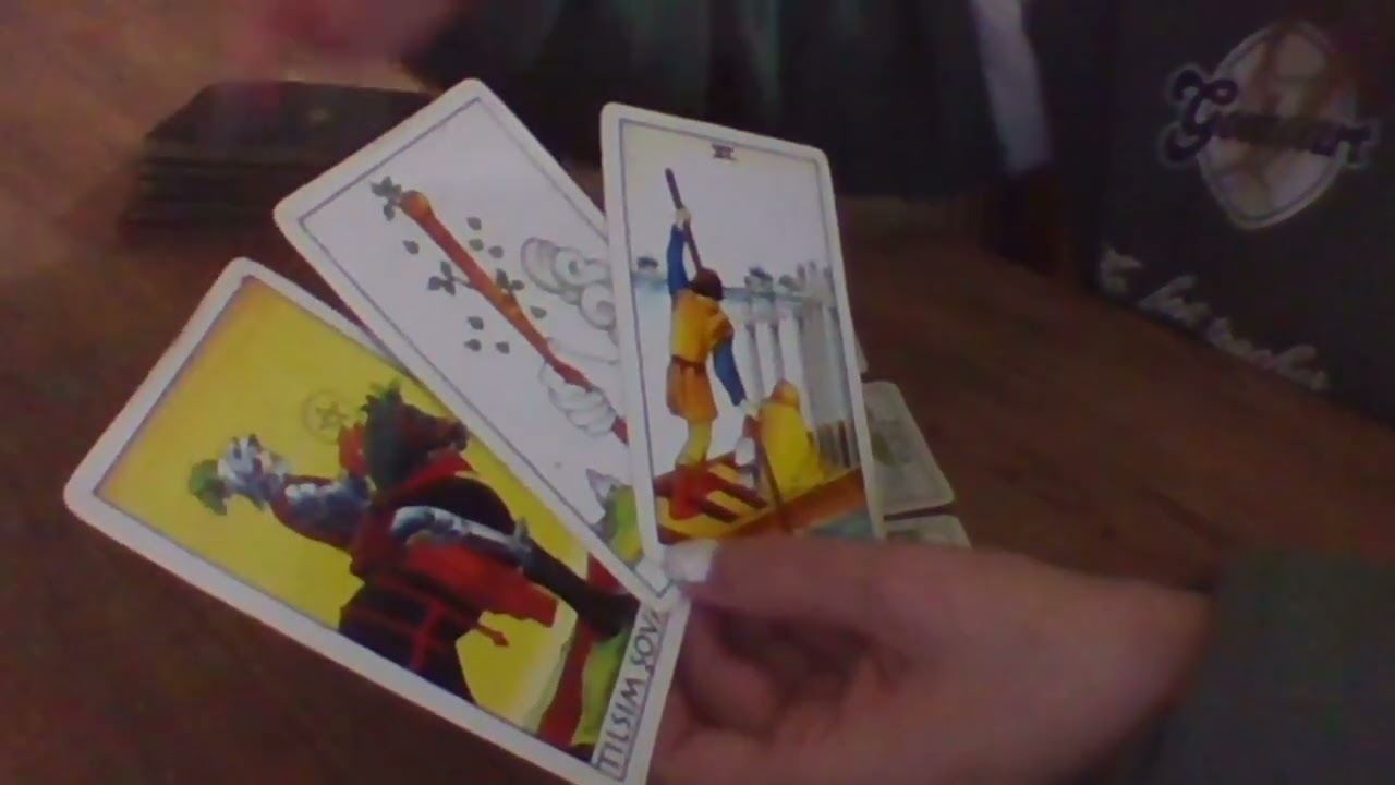 Aklımızdaki Kişi Uzaklardan Pişmanlıkla Geliyor - Tarotcunuz