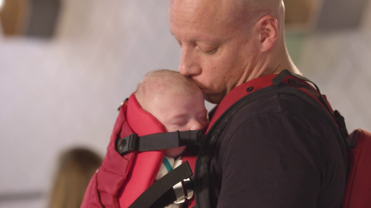 Diono Carus - newborn, parent facing front carry