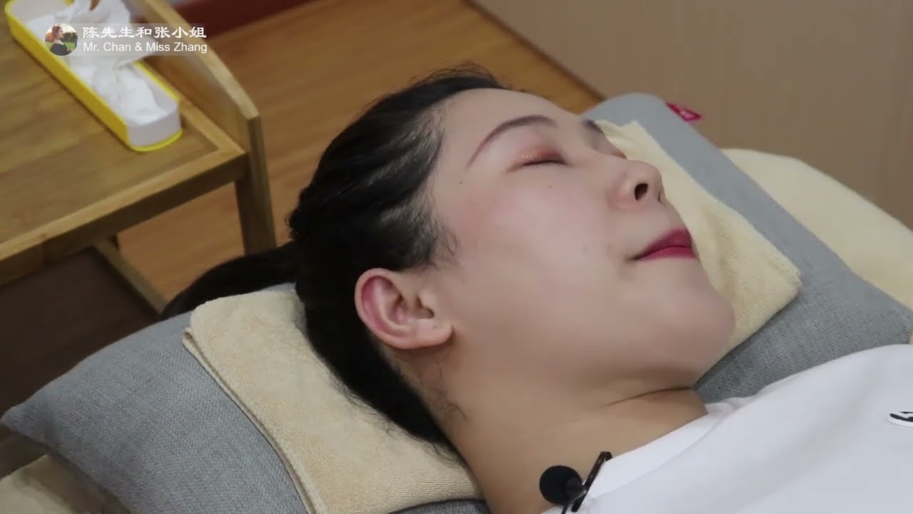 [采耳+洗耳] 猪毛打在耳膜上声音清脆  高频音叉振的你头皮发麻 1- #ASMR #采耳 #ear cleaning