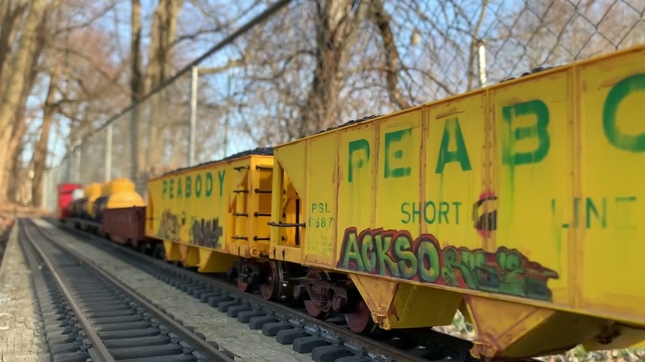 4 Engines, 2 Railpro Boards, 1-18V 10,000 mah Battery. G Scale Santa Fe ABBA Test Run 3/22/21