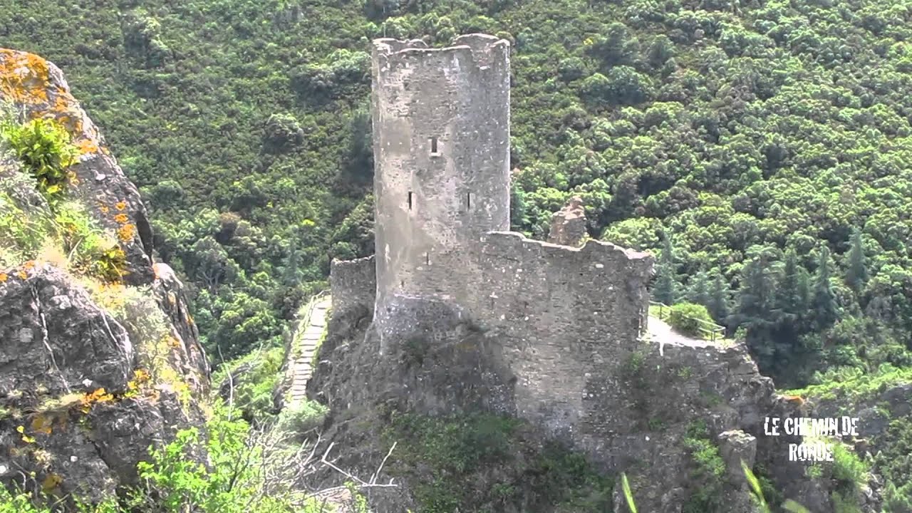 Lastours - La Montagne aux Quatre Châteaux